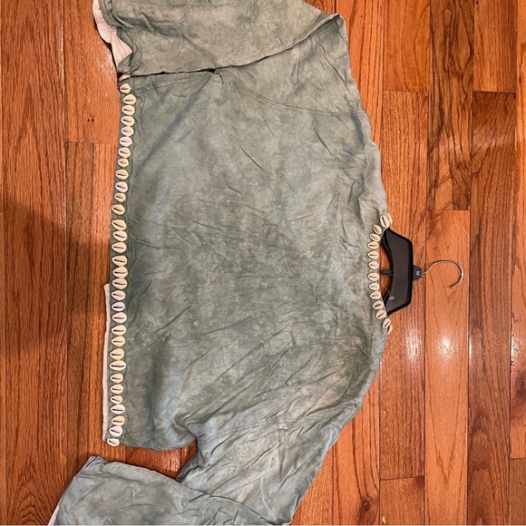 Nativewear Designs medium cropped blazer - Picture 3 of 4